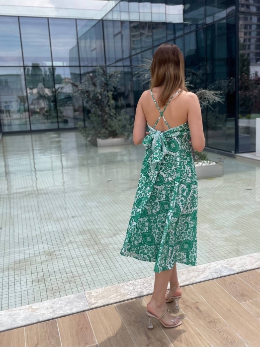 Yeşil Desenli Sırt Detaylı Elbise
