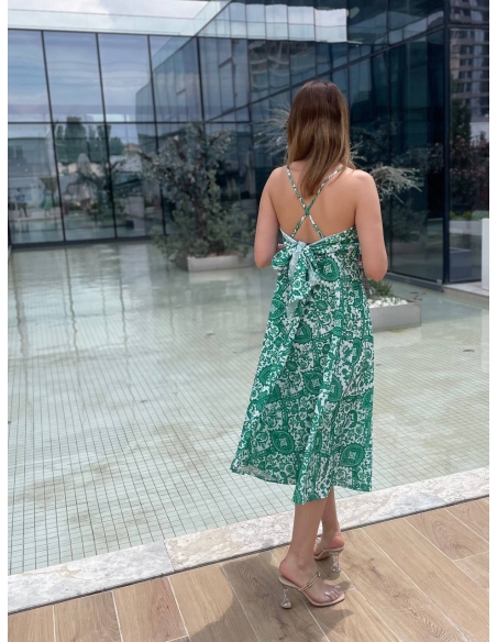 Yeşil Desenli Sırt Detaylı Elbise